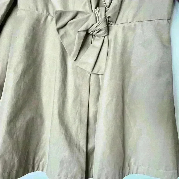 Betsey Johnson Ruffle Rose Pleated Trench Coat - Picture 7 of 8